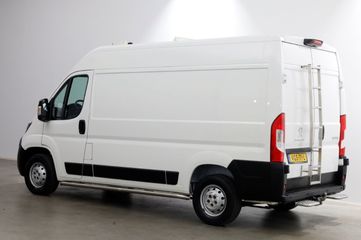 Voertuigafbeelding 8