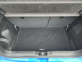 Voertuigafbeelding 10