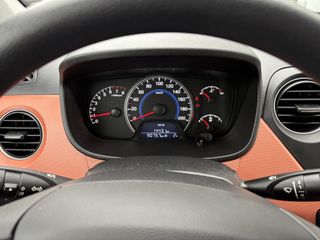 Voertuigafbeelding 12