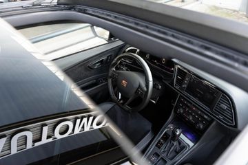 Voertuigafbeelding 16