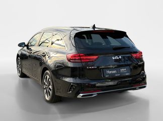 Voertuigafbeelding 4