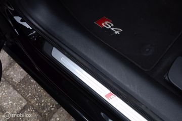 Voertuigafbeelding 44