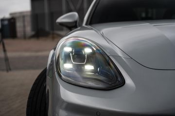 Voertuigafbeelding 12