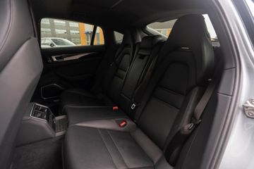 Voertuigafbeelding 46