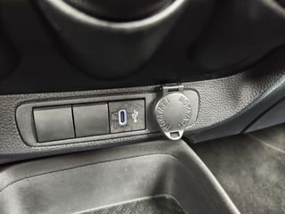 Voertuigafbeelding 18