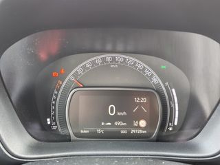 Voertuigafbeelding 9