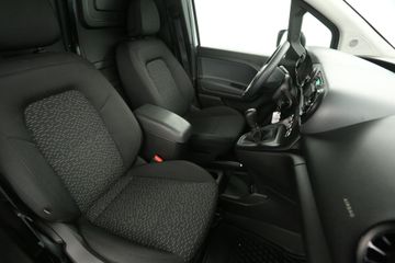 Voertuigafbeelding 8