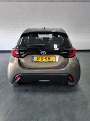 Voertuigafbeelding 4