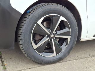 Voertuigafbeelding 10