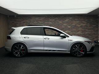 Voertuigafbeelding 37