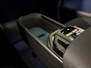 Voertuigafbeelding 38