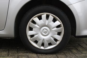 Voertuigafbeelding 5