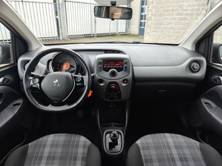 Voertuigafbeelding 16