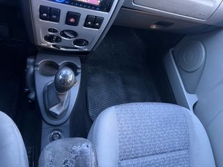 Voertuigafbeelding 18