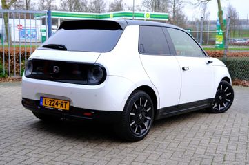 Voertuigafbeelding 2