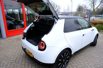 Voertuigafbeelding 8