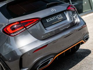 Voertuigafbeelding 18