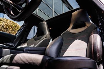 Voertuigafbeelding 9