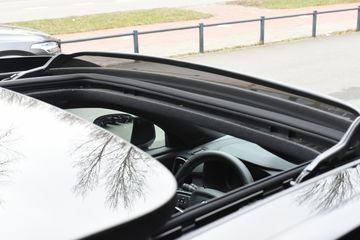 Voertuigafbeelding 14