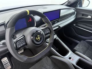 Voertuigafbeelding 5