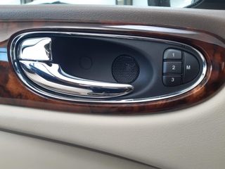 Voertuigafbeelding 38