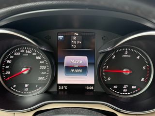 Voertuigafbeelding 12