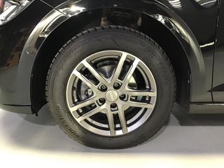 Voertuigafbeelding 14