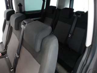 Voertuigafbeelding 35