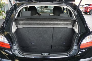 Voertuigafbeelding 4