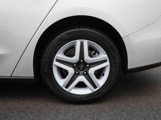 Voertuigafbeelding 12