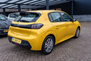 Voertuigafbeelding 8