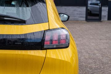 Voertuigafbeelding 9