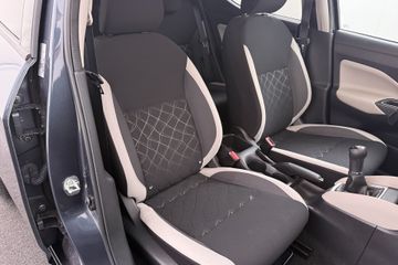 Voertuigafbeelding 13