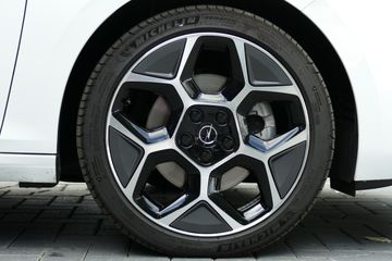 Voertuigafbeelding 11