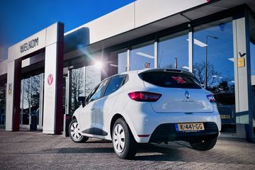 Voertuigafbeelding 6