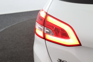 Voertuigafbeelding 35