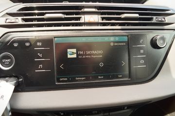 Voertuigafbeelding 16