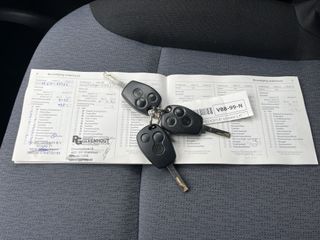 Voertuigafbeelding 8