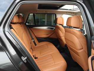 Voertuigafbeelding 37