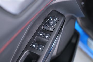 Voertuigafbeelding 37