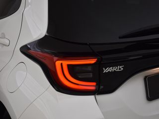 Voertuigafbeelding 12