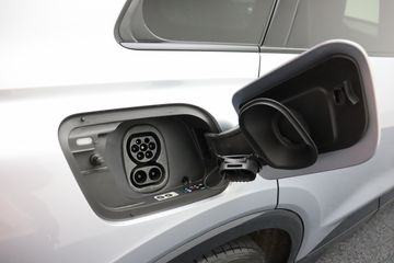 Voertuigafbeelding 17