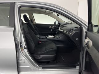 Voertuigafbeelding 10