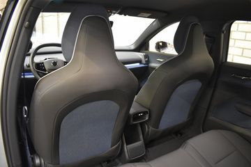 Voertuigafbeelding 16