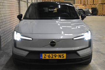 Voertuigafbeelding 8