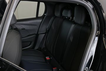 Voertuigafbeelding 14