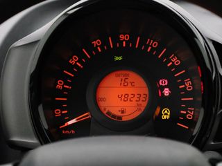 Voertuigafbeelding 8