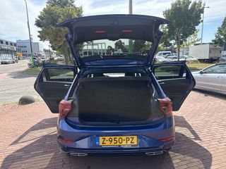 Voertuigafbeelding 33