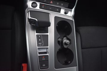 Voertuigafbeelding 10