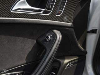 Voertuigafbeelding 44